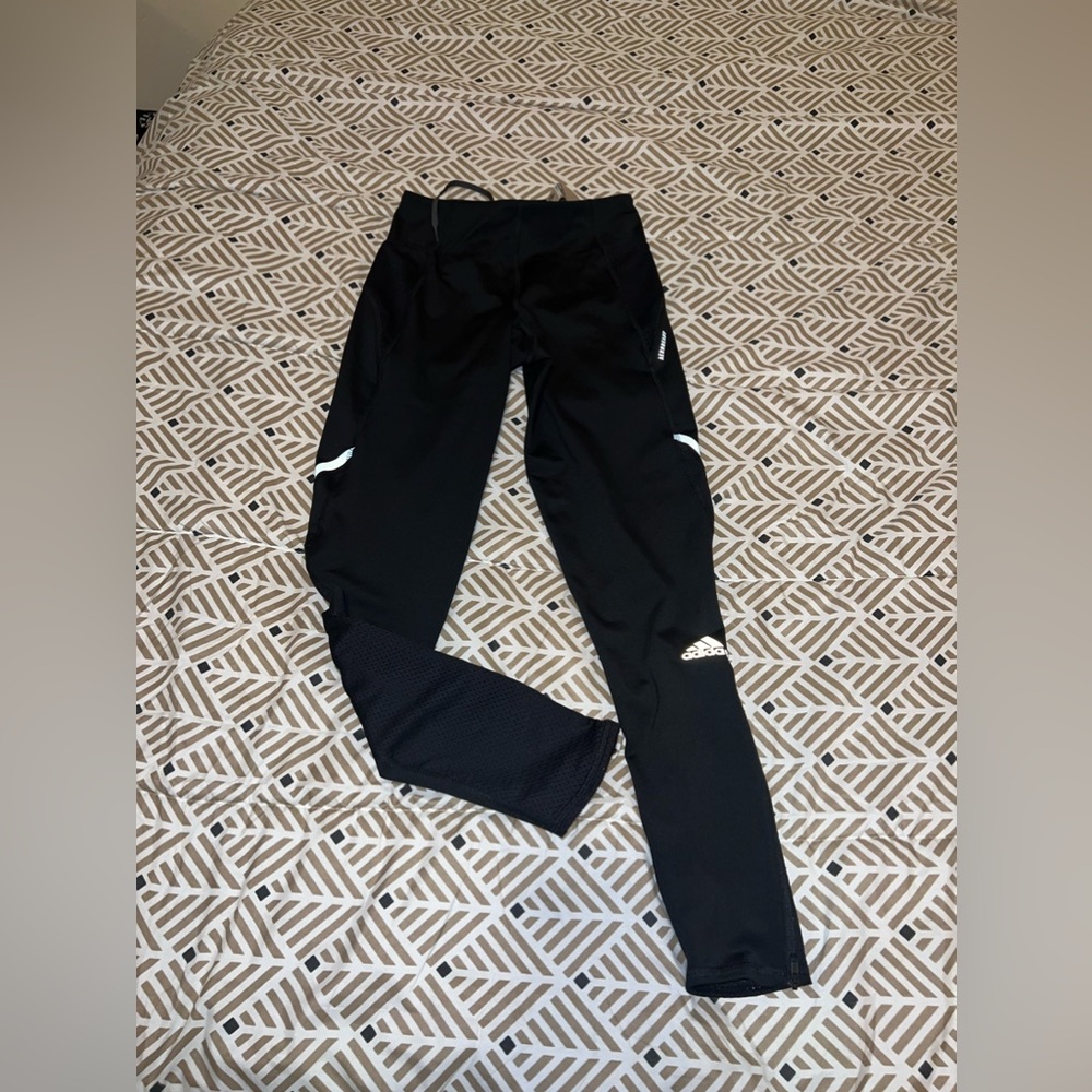 FINAL SALE✨

LAST PRICE🍒🤍 ADIDAS 🌸how we do tight - Picture 6 of 13